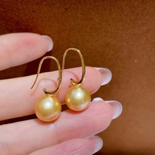 简约高级感10-11mm天然金珍珠耳钩 光面S925银浓金珠耳环高跟鞋款