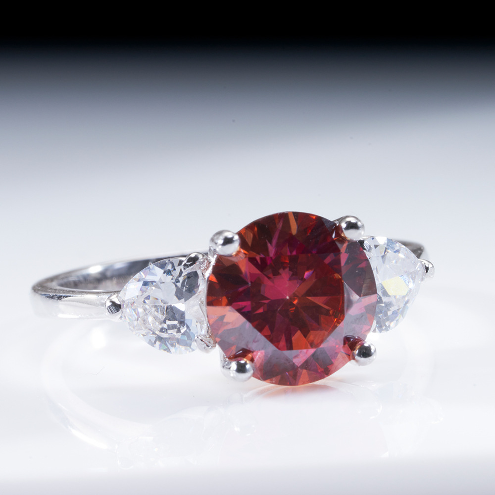 Anillo de plata esterlina 925 mujer 3 quilates de lujo anillo de piedra de moissanita chapado pt950 oro meson fábrica al por mayor en stock