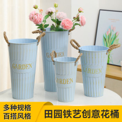 鉄製の花桶、生花桶、花屋のフラワーベース、リビングのドライフラワー、造花、装飾桶、家庭用工芸品、鉄工品