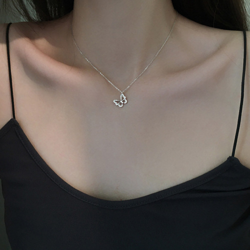 Korean-inspired Ins cool breeze trendy silver butterfly necklace, women's summer fresh niche design diamond choker