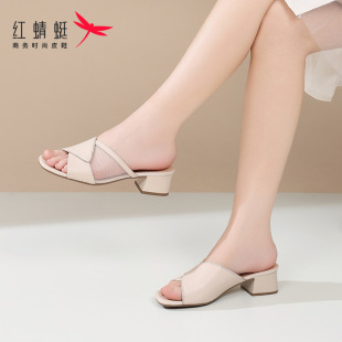 �t����Ůʿһ������ЬŮ�¿��⴩�ļ��^���߸�����Ь��Ƥ�����Ь