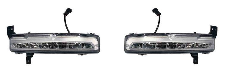 300C Old to New: Chrysler Big Surrounded - chrys-chrysler-15-24-300c-srt-drl