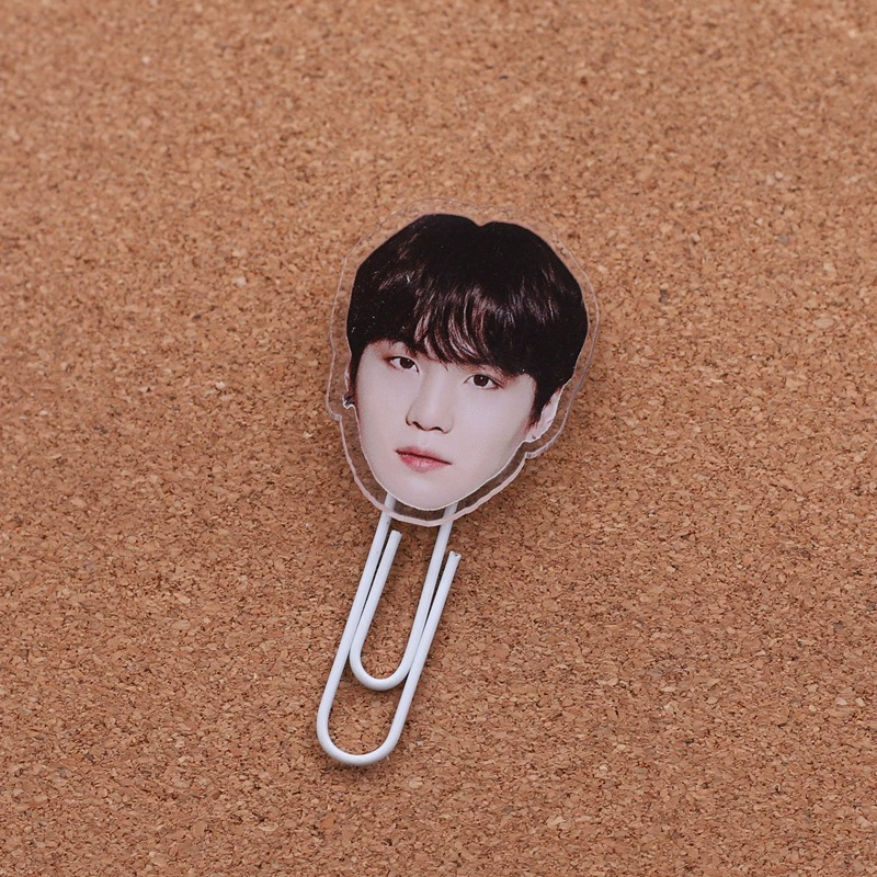 Стиль команды мужчин BTS вокруг Ким Тхэ-Тай Хенгта Guo Guo Min Qiqi точка 009