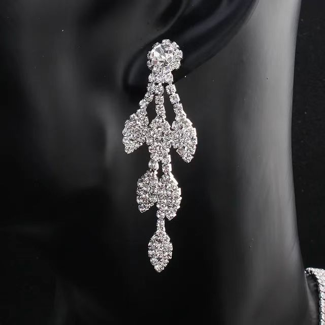Elegant Bridal Accessories