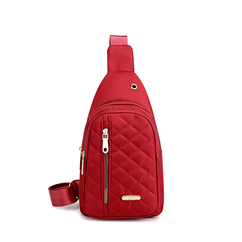 Estilo tres rojo vino