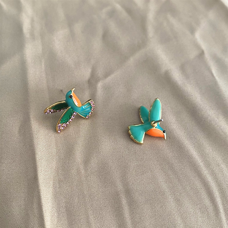 Elegant Simple Style Bird Brass Ear Studs 1 Pair display picture 4