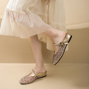 ���s�ļ�2025�¿����m�W���U��͸����^ЬŮˮ荾Ӽ��⴩һ�ֿۛ�