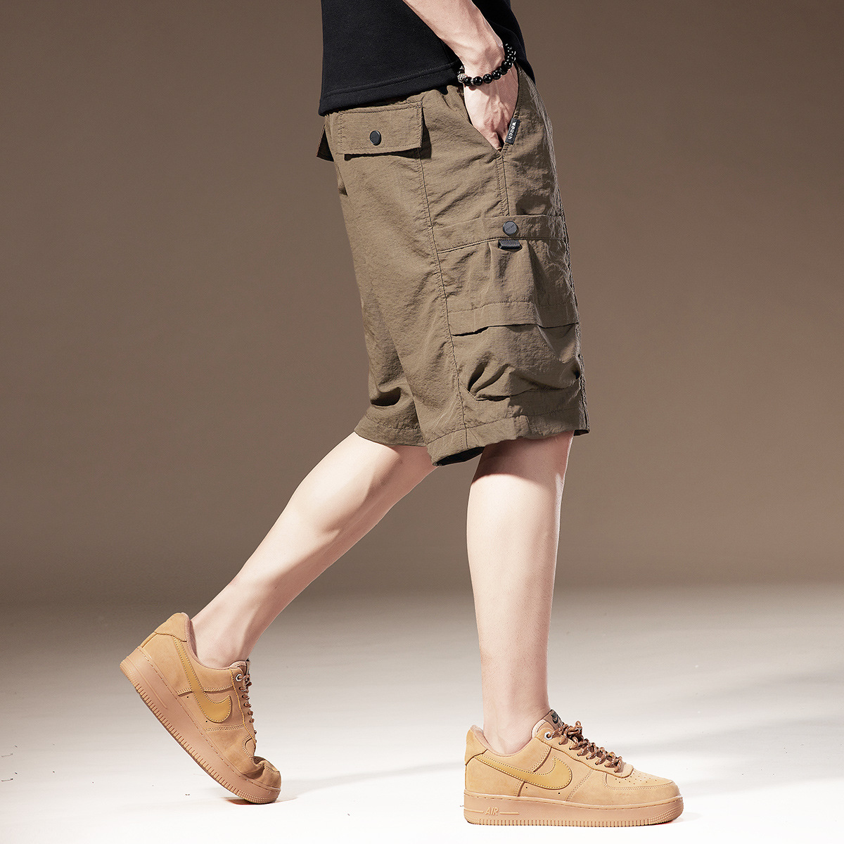 American-Style Multi-Pocket Outdoor Work Shorts for Men, 2026 New Model, Loose Fit, Large Size, Versatile, Summer Casual Knee-Length Shorts