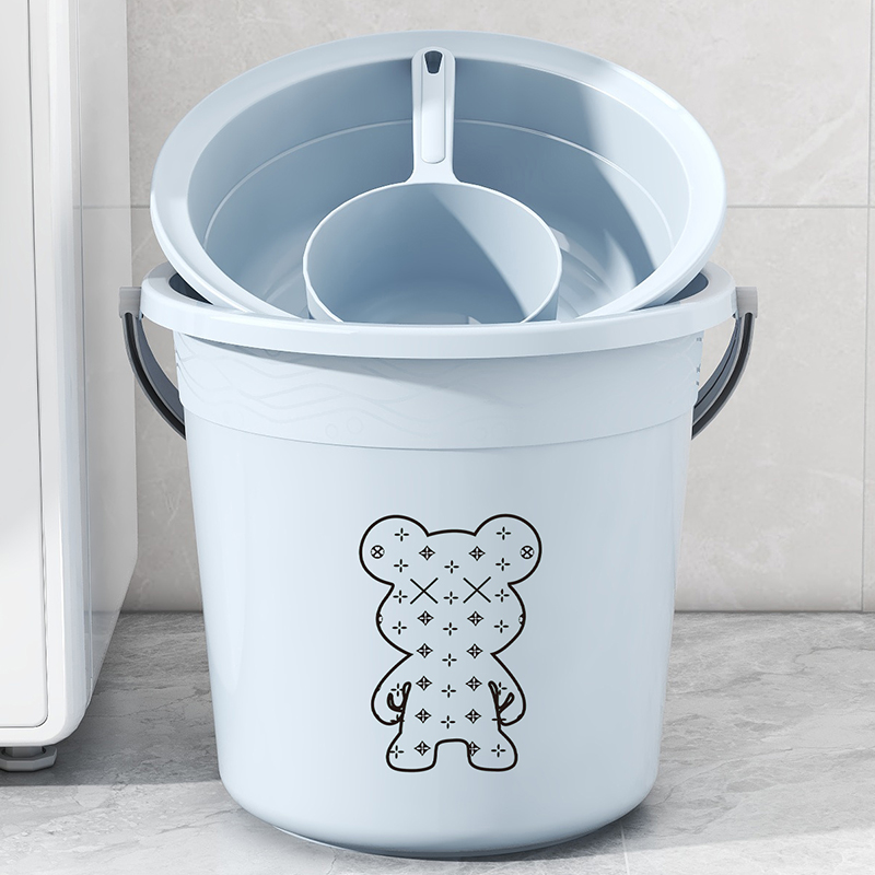 Plastic bucket for home use