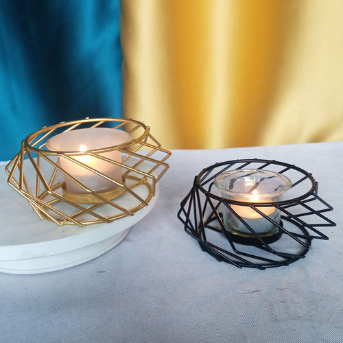 Factory direct sales iron candlestick lace candlestick wind lamp horse lantern iron spray gold iron wire candlestick home metal ornaments
