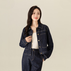 Xingge ブルーデニムジャケット女性用小柄な人向け 2025 秋の新作レトロスタイルカジュアルジャケットショートトップ