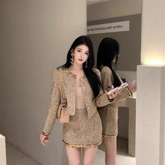 法式小香风套装粗花呢亮片长袖短外套女秋冬穿搭包臀半身裙两件套