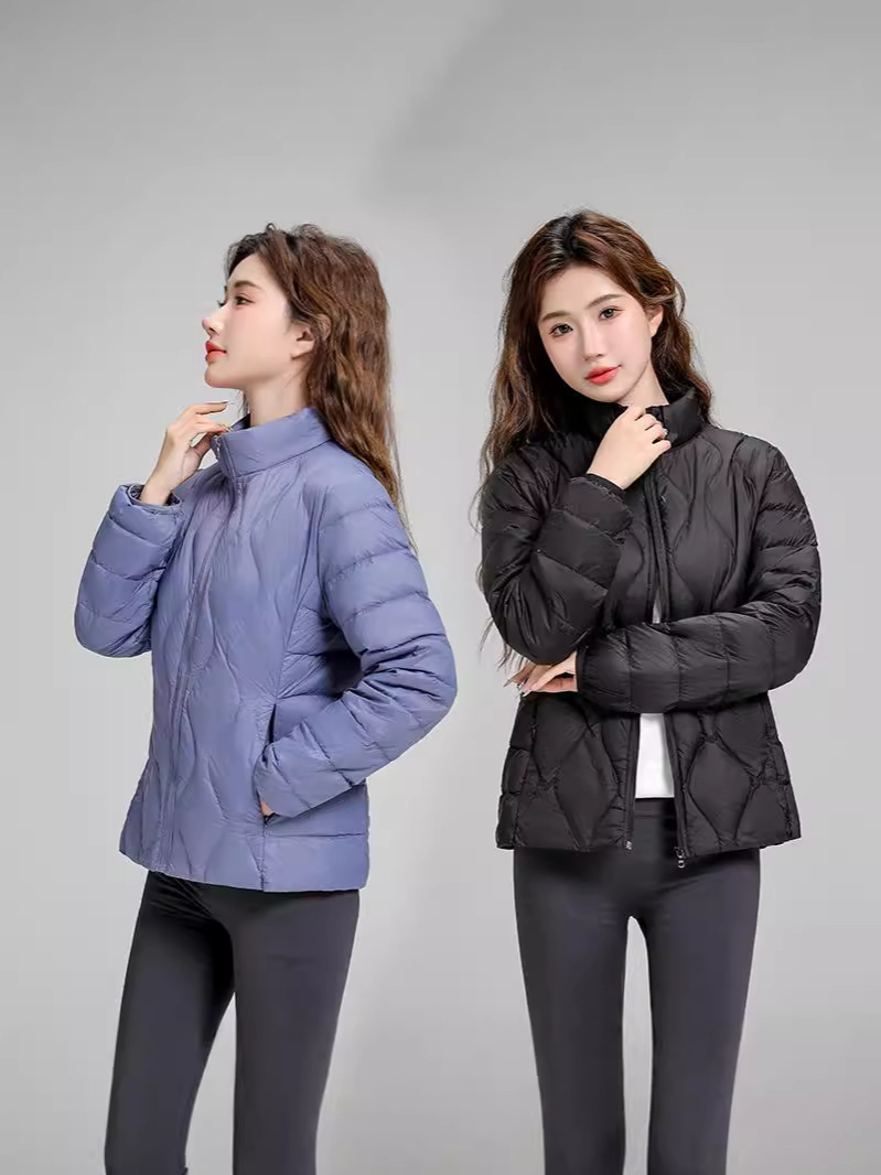 Chaqueta de plumón casual ligera de mujer moda polifacética blanca ligera caliente invierno y otoño abrigo delgado grande