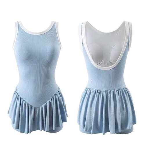 One-piece swimsuit for women, 2025 new conservative style, covering the stomach, slimming, student vacation swimsuit, sweet and white