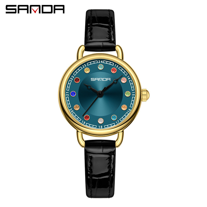 골드와 블루가 가미된 ​​블랙 가죽