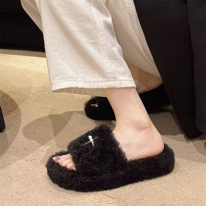 Zapatillas de lana de fondo grueso 2024 otoño y invierno nuevas zapatillas de moda versátiles de alto valor de cachemira casual en línea image 12