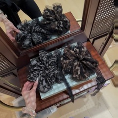 リボン付き黒ガーゼヒョウ柄大輪ヘアバンド、高級感、おしゃれな丸髪、ヨーロッパ、アメリカ、韓国風、ネットセレブニッチ