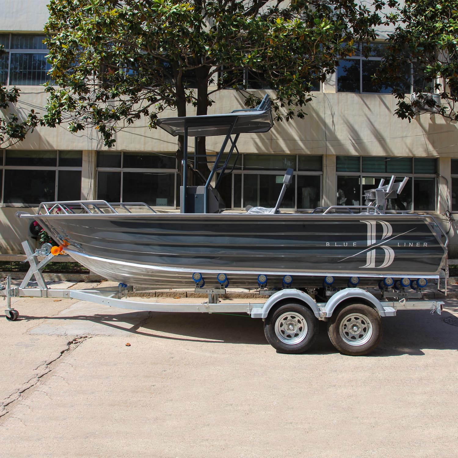 5083镁铝合金游艇钓鱼艇  带顶棚铝合金小型钓鱼艇 经济海上快艇