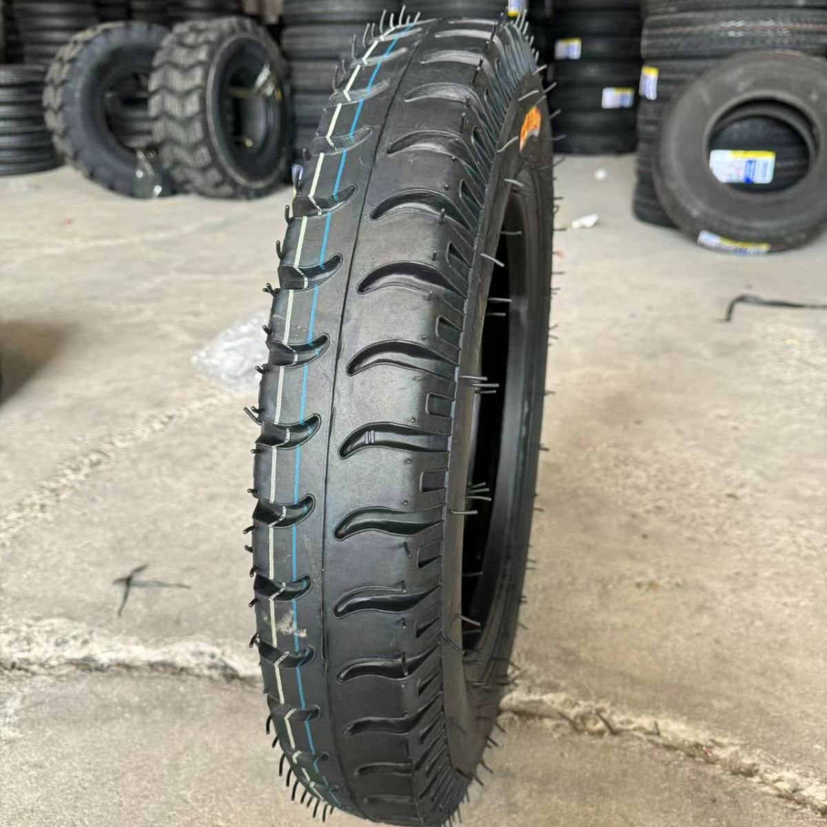 Agricultural Vehicle Tires 400 450 500 550 600-16 14 12 Three-Tire Four-Wheel Vehicle Tractor Tires