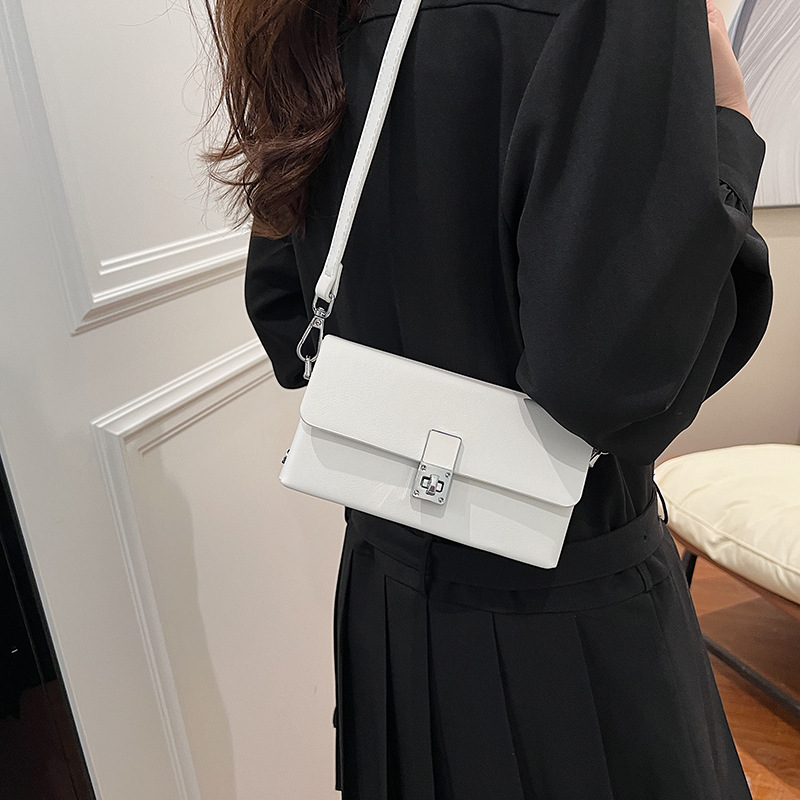 Bolso de hombro transfronterizo Bolso de moda de alta gama para mujer Bolso de mensajero de textura de diseño de nicho de todo fósforo casual