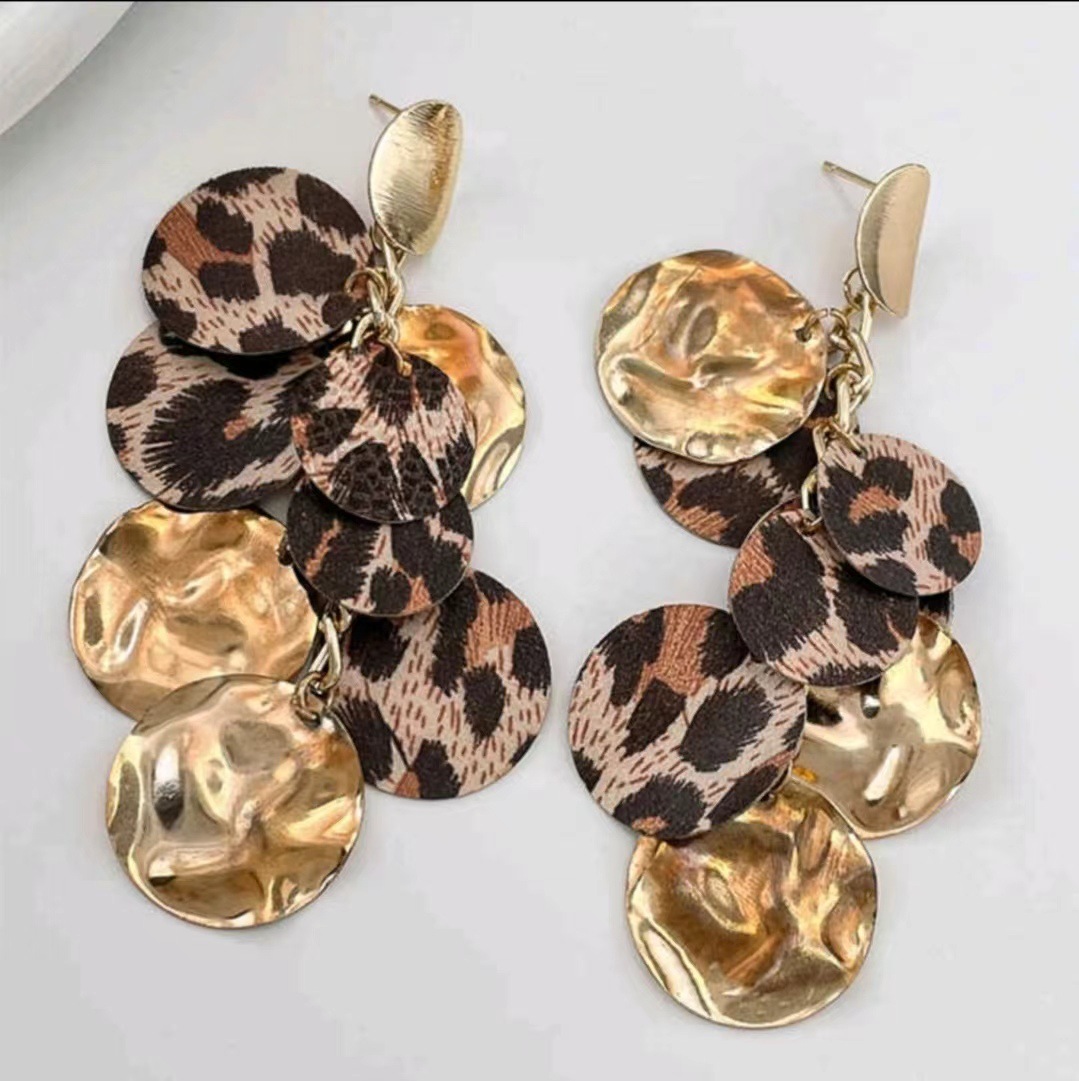 Handmade Leopard Print Stud Earrings Niche Designer Jewelry_voghion.com