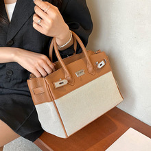 �����Ů���¿����б���С��ƴ�ӷ����K��������r�Іμ�P���