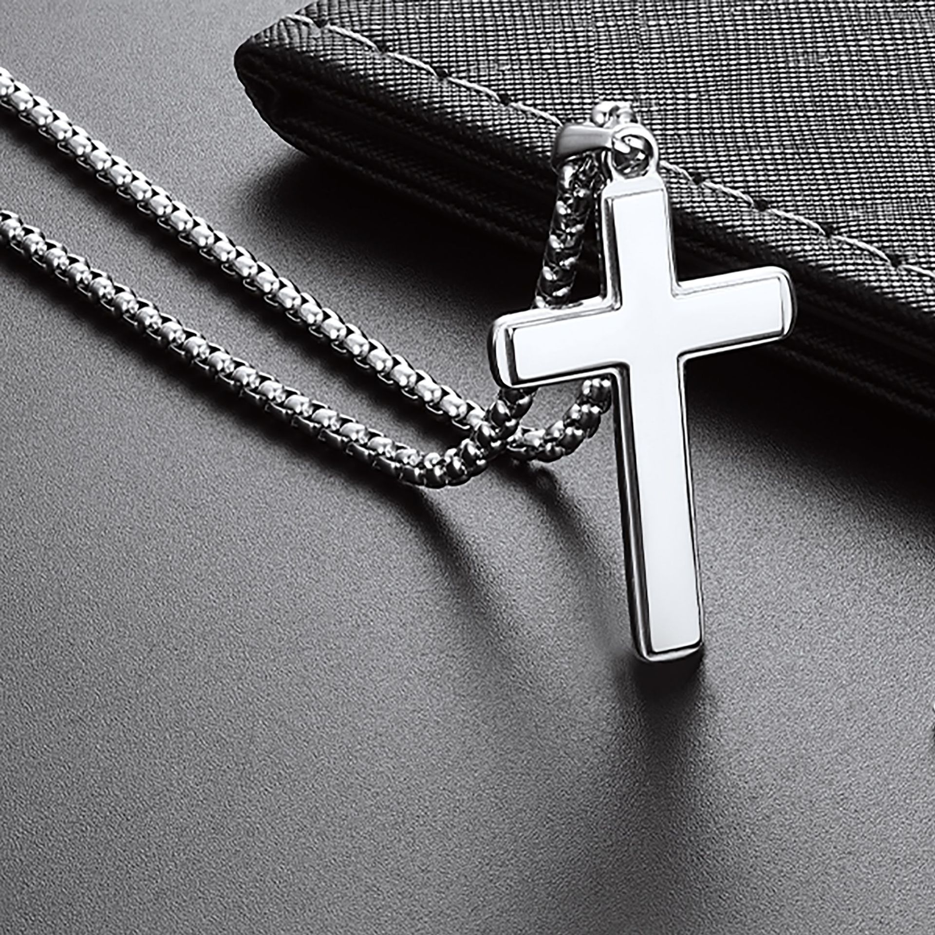 Neue Edelstahl kubanische Kette Kreuz Anhänger Geburtstagsgeschenk Schmuck Herren Halskette_voghion.com