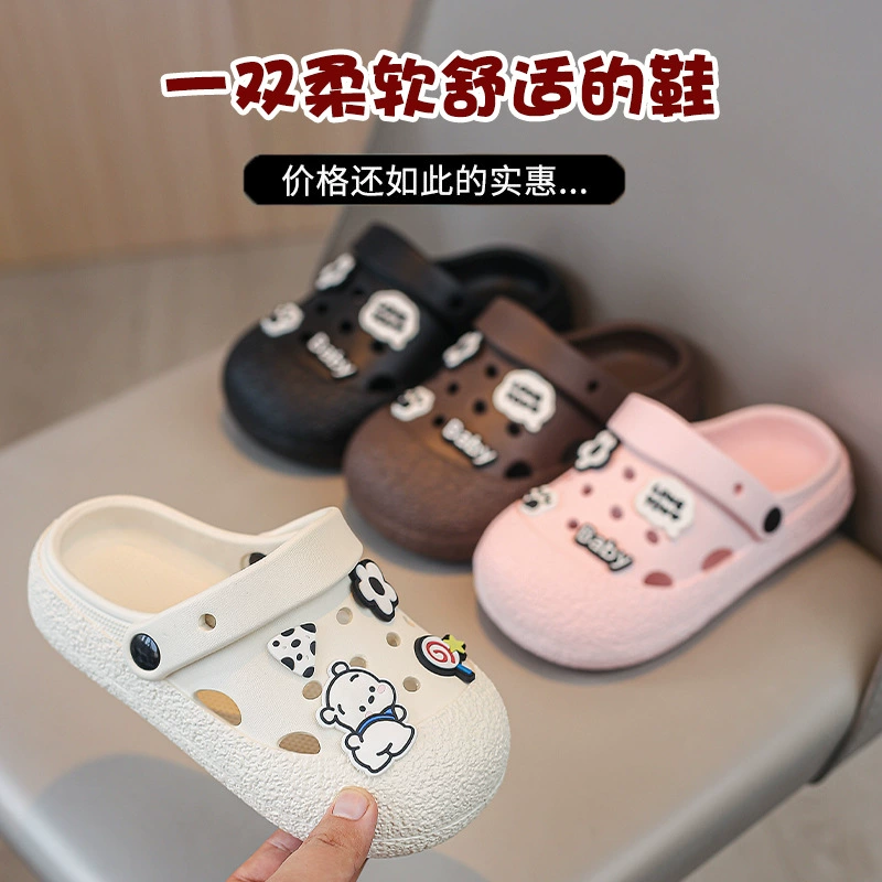 Летняя новая мужская пещерная обувь 2025 детский ребенок противоскользящая и вонючая пляжная обувь