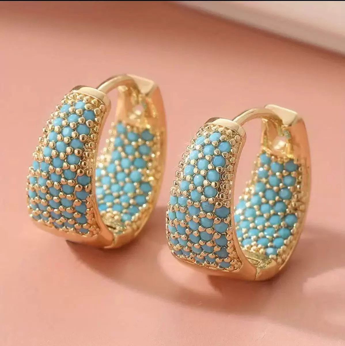 Серьги бирюзовые, медная циркония, изделие золото 750