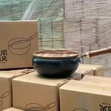 28cm 고대식 냄비 [망포장목뚜껑]