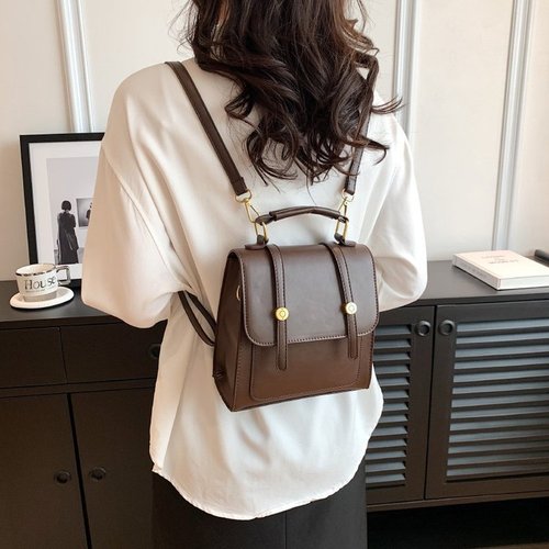 Retro texture casual versatile small bag female student class commuting backpack  summer popular student bag