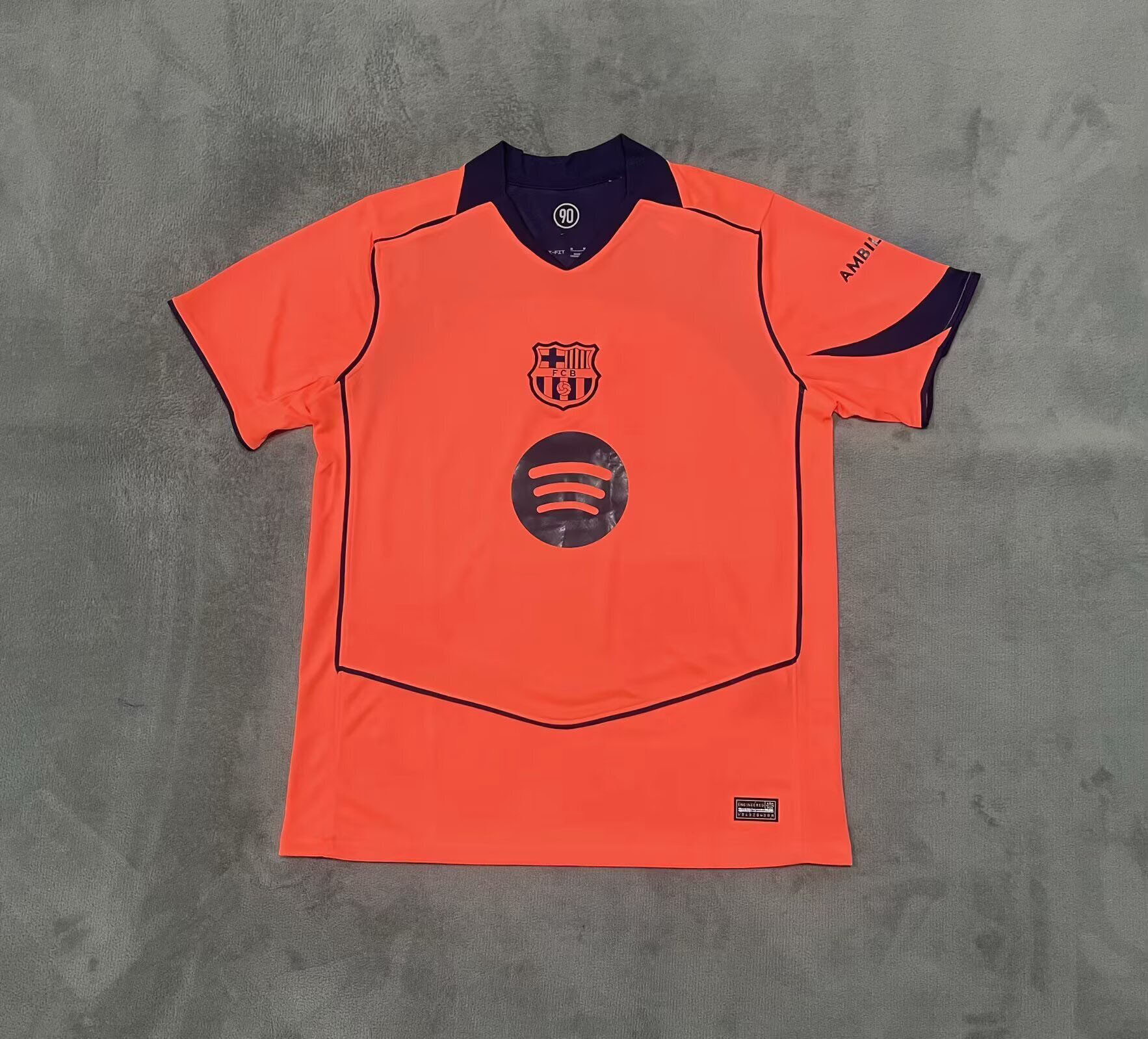 25-26 Fabricante especial de ropa de fútbol venta directa de una camiseta de malla camiseta de mangas cortas ropa de fútbol deportiva