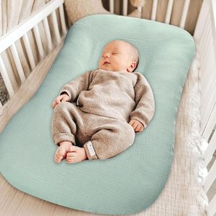 Cross-border portable beautiful mommy holding baby nest isolated shoulder mommy bag shaped pillow luggage bed bed crib