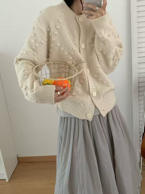 慵懒风纯色鼓包设计感高级感针织开衫女秋冬季宽松别致毛衣外套|undefined