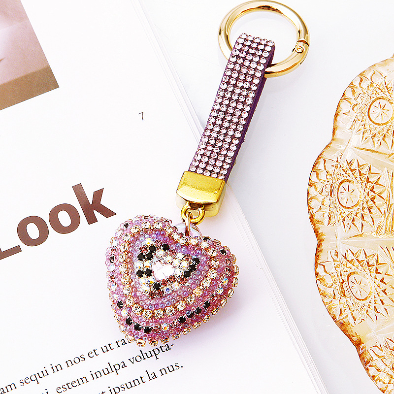 Heart Shape Pattern Cute Heart Shape Metal Inlay Rhinestones Women's Keychain