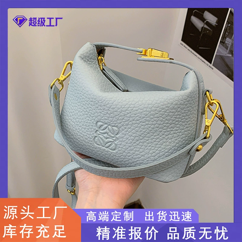 Модная сумка для сумок 2025 весна новая минималистская текстура маленькая квадратная сумка для нишевого дизайна