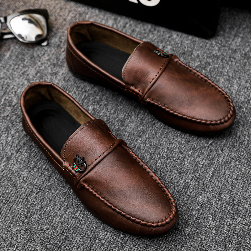 British 2023 New Breathable Lazy Loafers One-Step Spring Korean Fashion Versatile Bean Shoes Men's Casual
