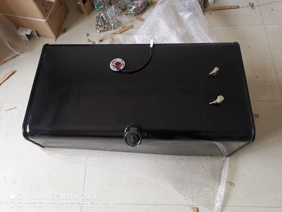 light truck diesel tanks, car fuel: Fuel tank - length-90-width-52-height-41-approximately-160-liters