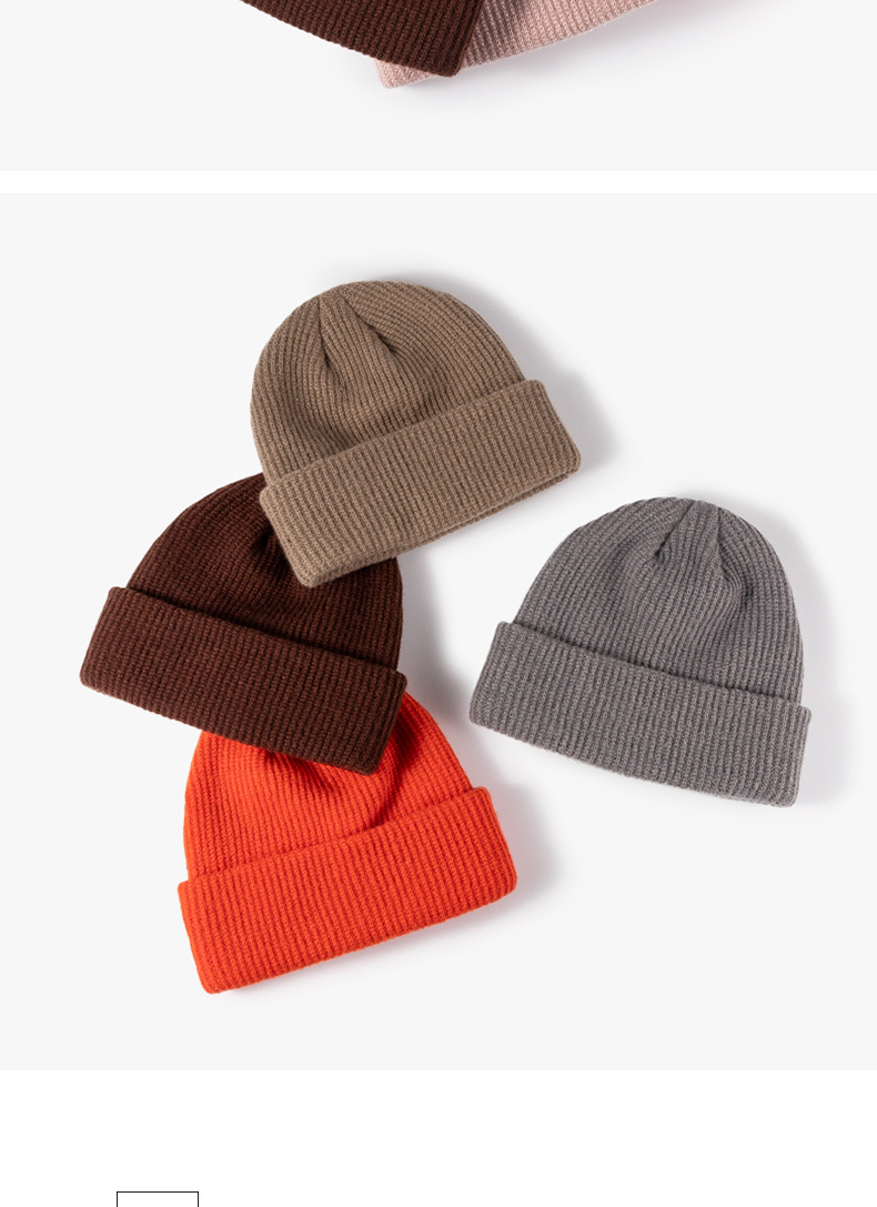 Unisex Simple Style Solid Color Eaveless Wool Cap display picture 7