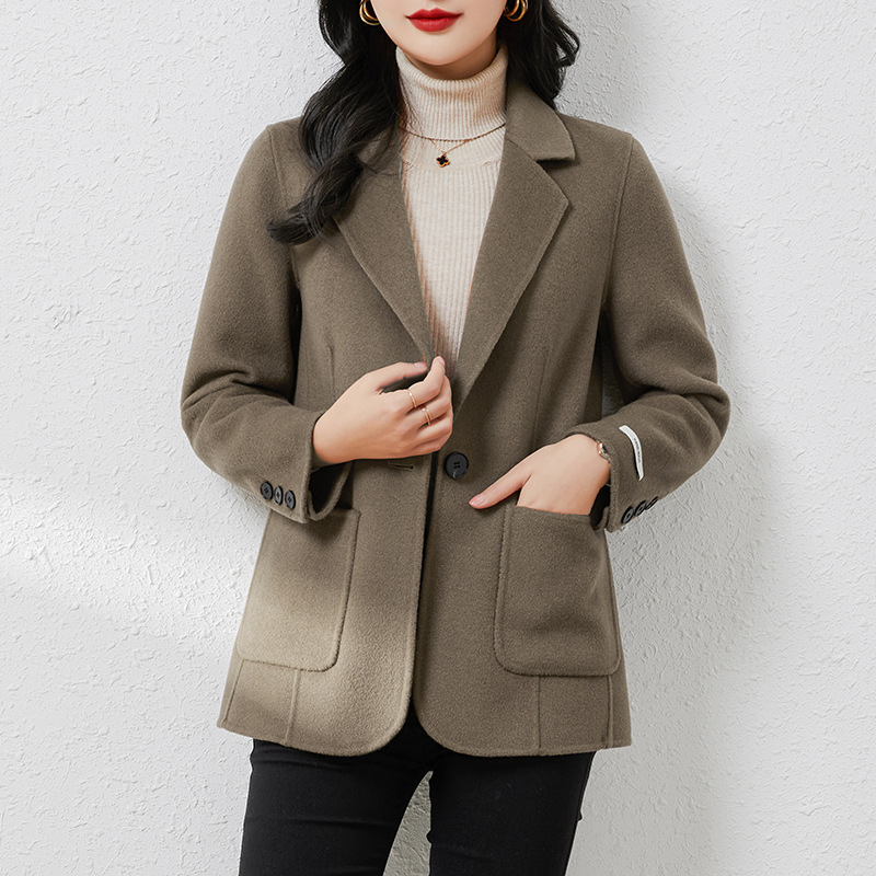 Clearance Sale, No Returns or Exchanges. Short Woolen Coat for Petite Women, Slim-Fit Blazer-Style Jacket, High-End Coffee-Colored Coat