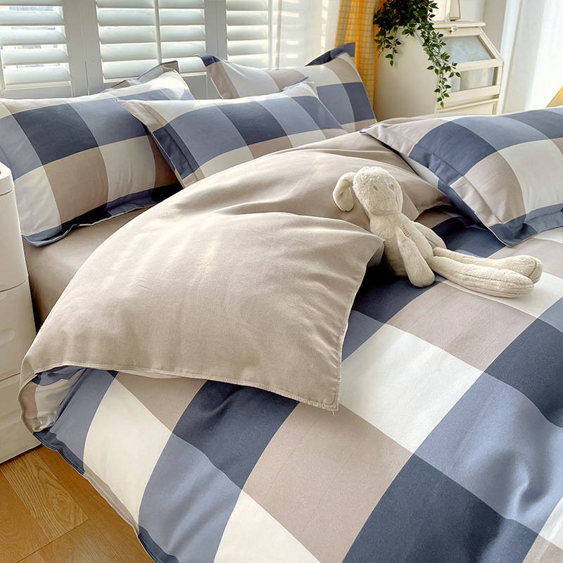 Chasing/blue and white large grid