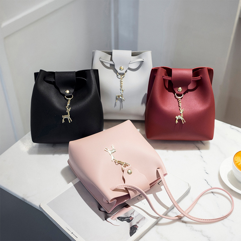 Simple bucket bag 2022mini bag foreign trade bag women's bag cheap wholesale fashion ladies shoulder messenger bag