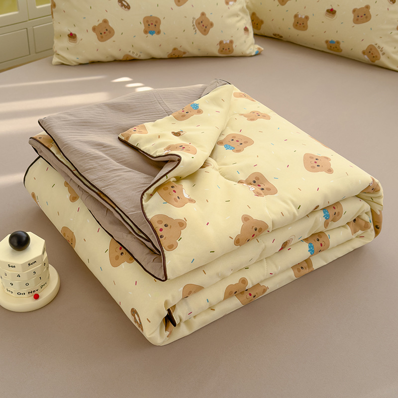 베어크림 [전면 섬유 충전재, A급 규격] 세탁기 사용 가능, 싱글 여름 이불: [더블 쿨링감, 피부 친화적, 알몸으로 자도 좋음]