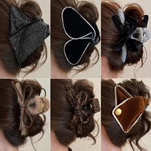 秋冬蝴蝶结三角抓夹女2025新款后脑勺盘发发夹气质百搭鲨鱼夹发饰