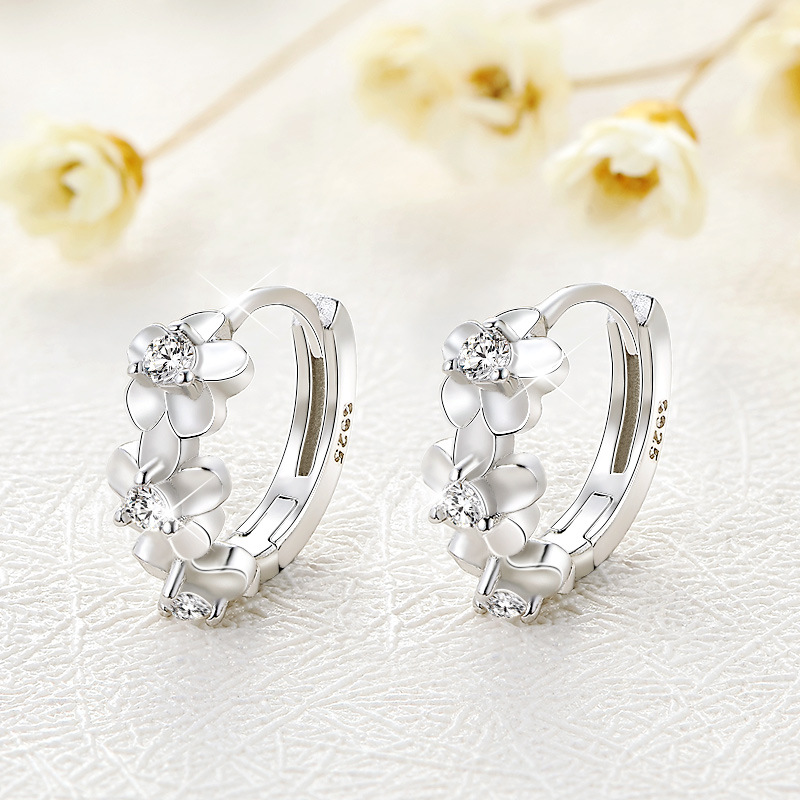 Pendientes retorcidos circulares de plata de ley 925 coreanos, pendientes, pendientes, pendientes de anillo de sentido de alto nivel de nicho simple de verano femenino