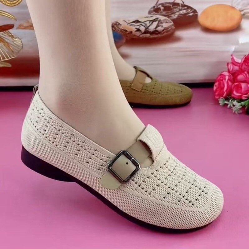 Breathable fly-knit women's shoes, flat-soled, soft-soled, comfortable, suitable for middle-aged and elderly, hollow mesh slip-on shoes Breathable fly-knit women's shoes, flat-soled, soft-soled, comfortable, suitable for middle-aged and elderly, hollow mesh slip-on shoes