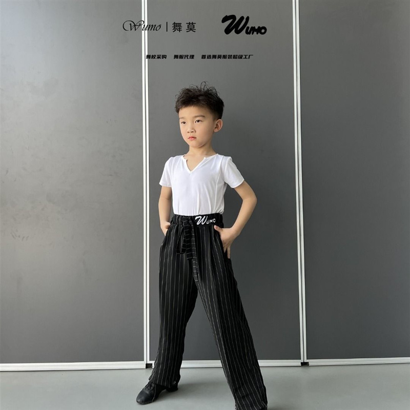 2247 boy striped pants + white short sleeve