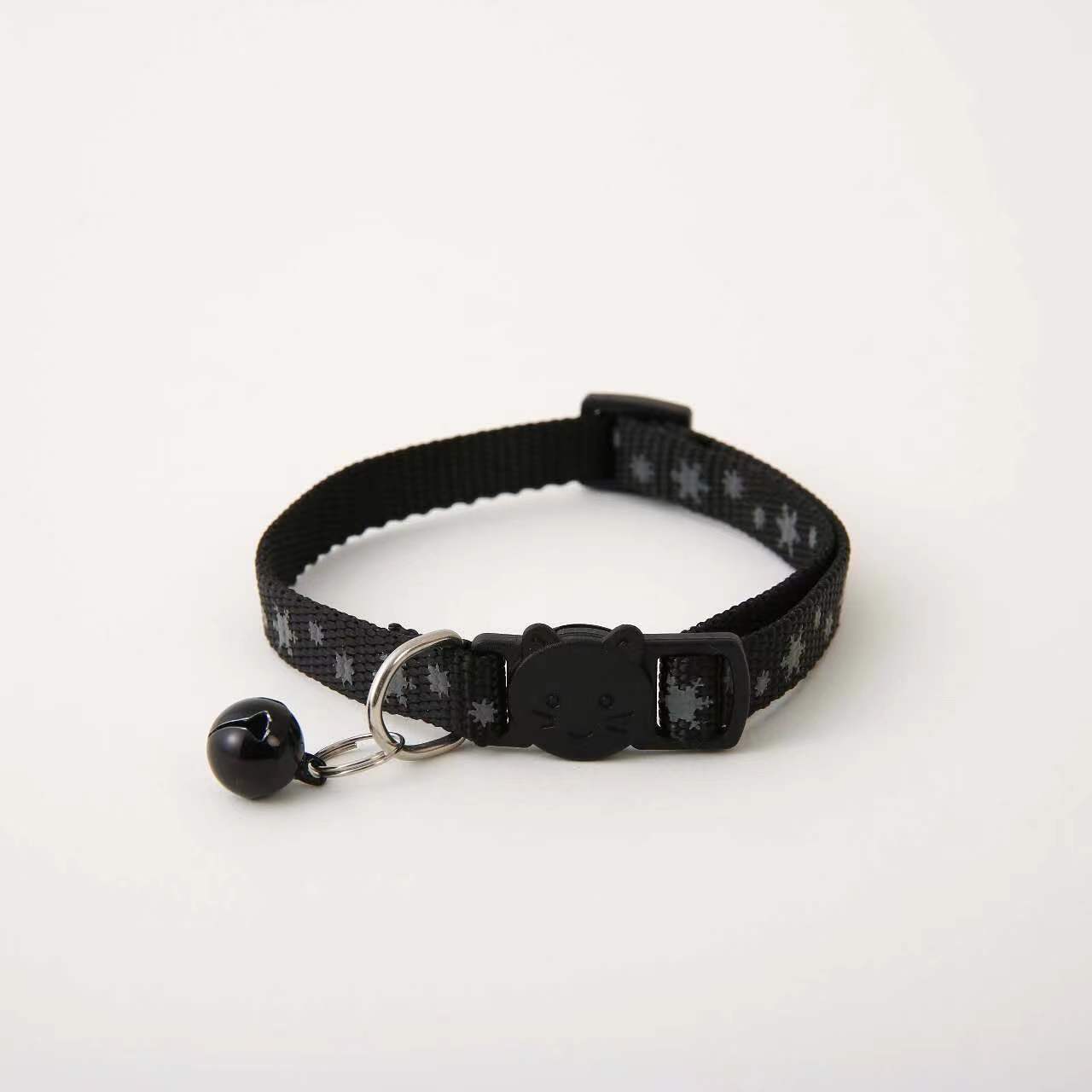 2024 nuevo collar de gato estrella reflectante gato perro pequeño y mediano pata de nailon reflectante funda de silicona estilo caliente