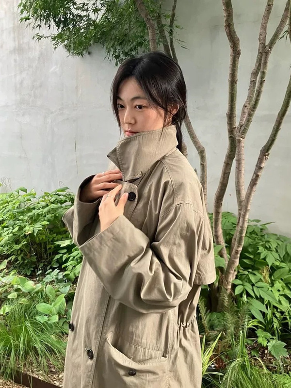 生C 2025秋季新款韩版mo*oha气质纯色翻领双排扣假两件风衣外套女|undefined