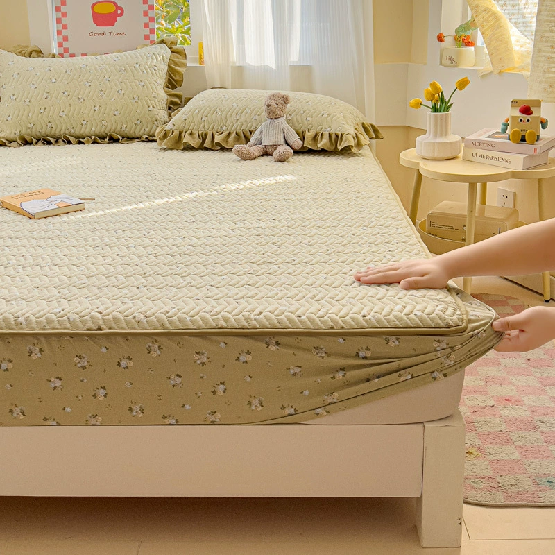 Quilted mattress, protective cover, sheet, universal bedspread
